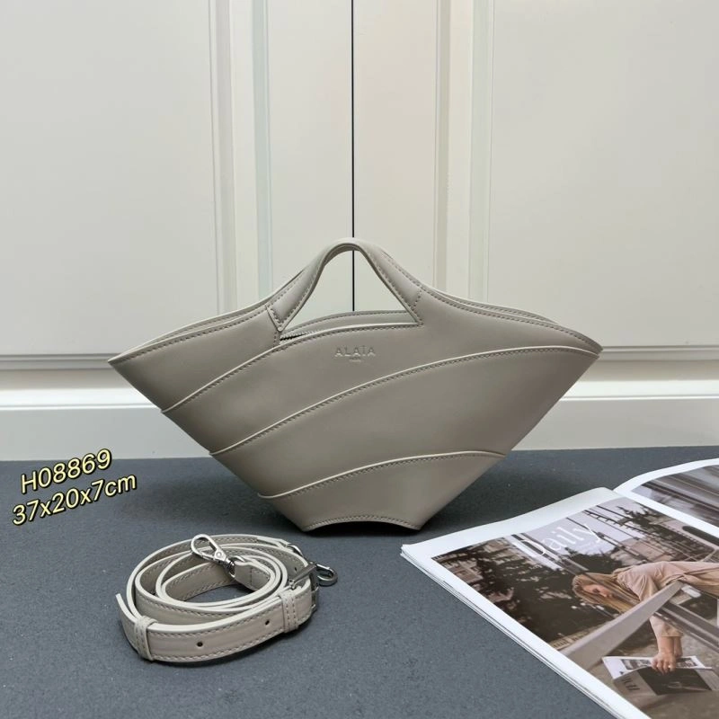 Resilient Alaia Top Handle Bags 84892