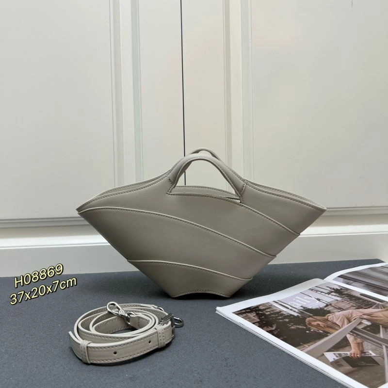 Resilient Alaia Top Handle Bags 84892