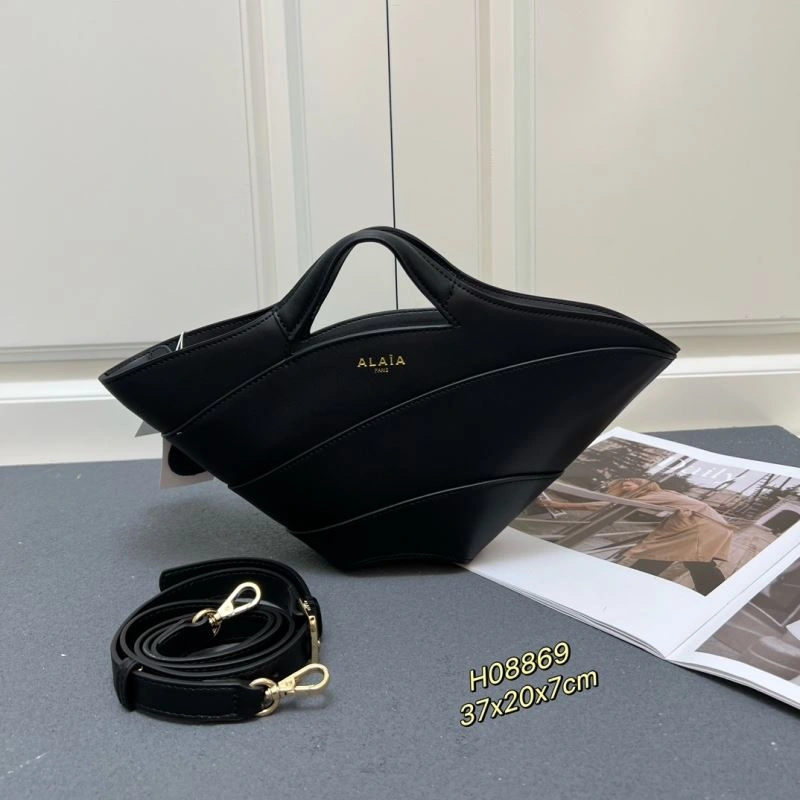 Alaia Top Handle Bags TechFriendly 84977