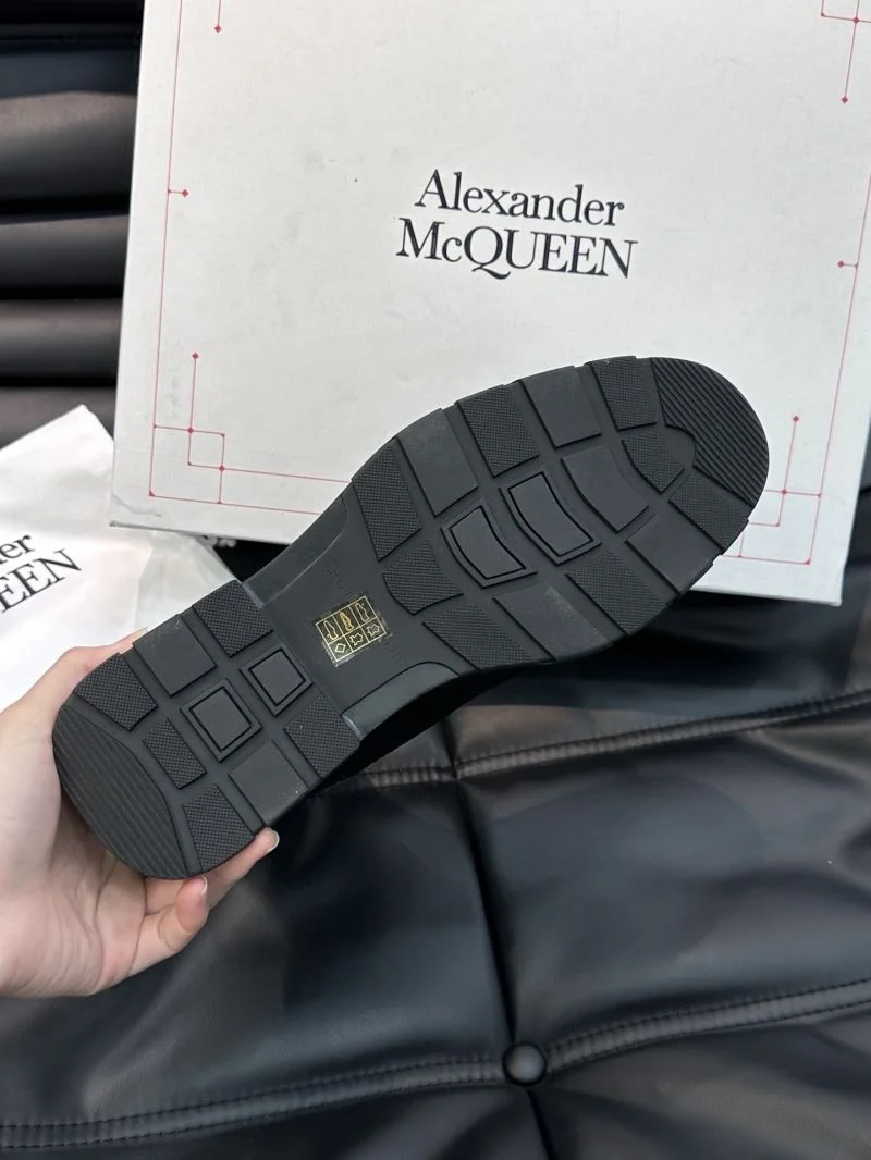 Alexander Mcqueen Boots Functional 16374