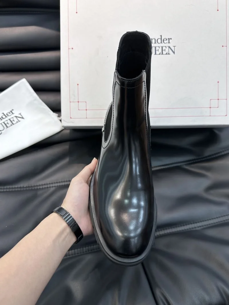 Alexander Mcqueen Boots TimelessDesign 16316