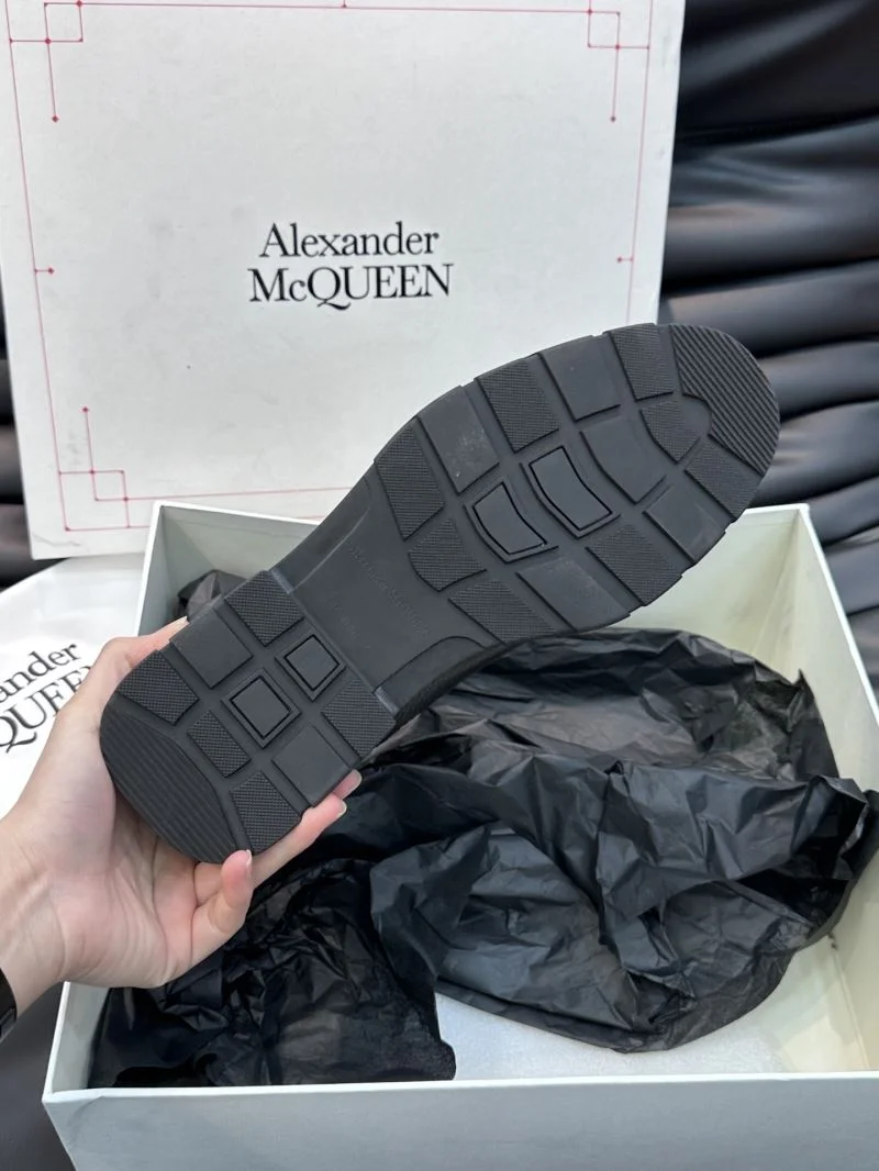 Premium Alexander Mcqueen Boots 16331