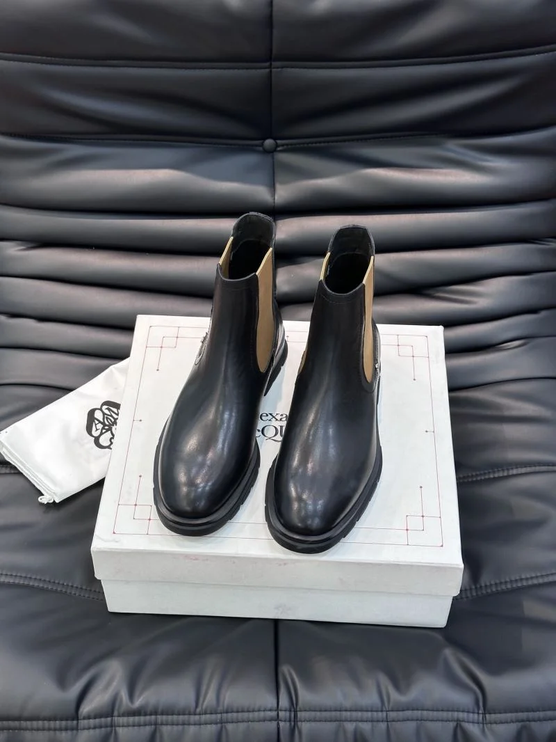 Alexander Mcqueen Boots TimelessDesign 16330