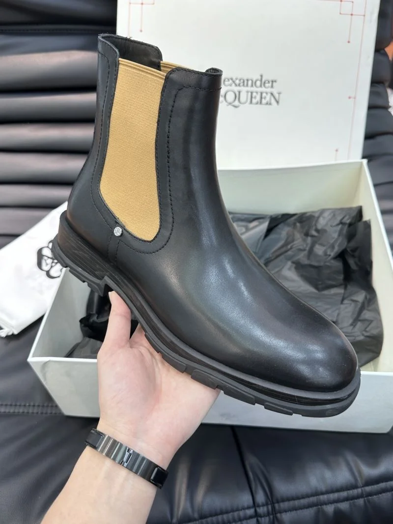 Alexander Mcqueen Boots TimelessDesign 16330