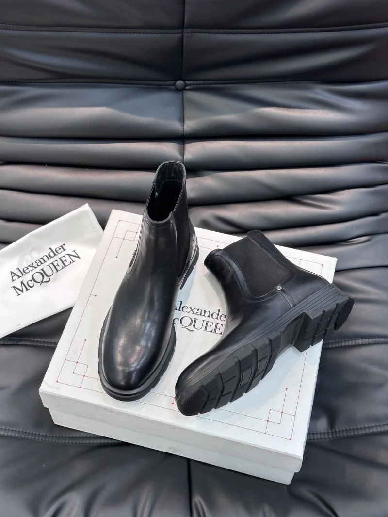 WellDesigned Alexander Mcqueen Boots 16326
