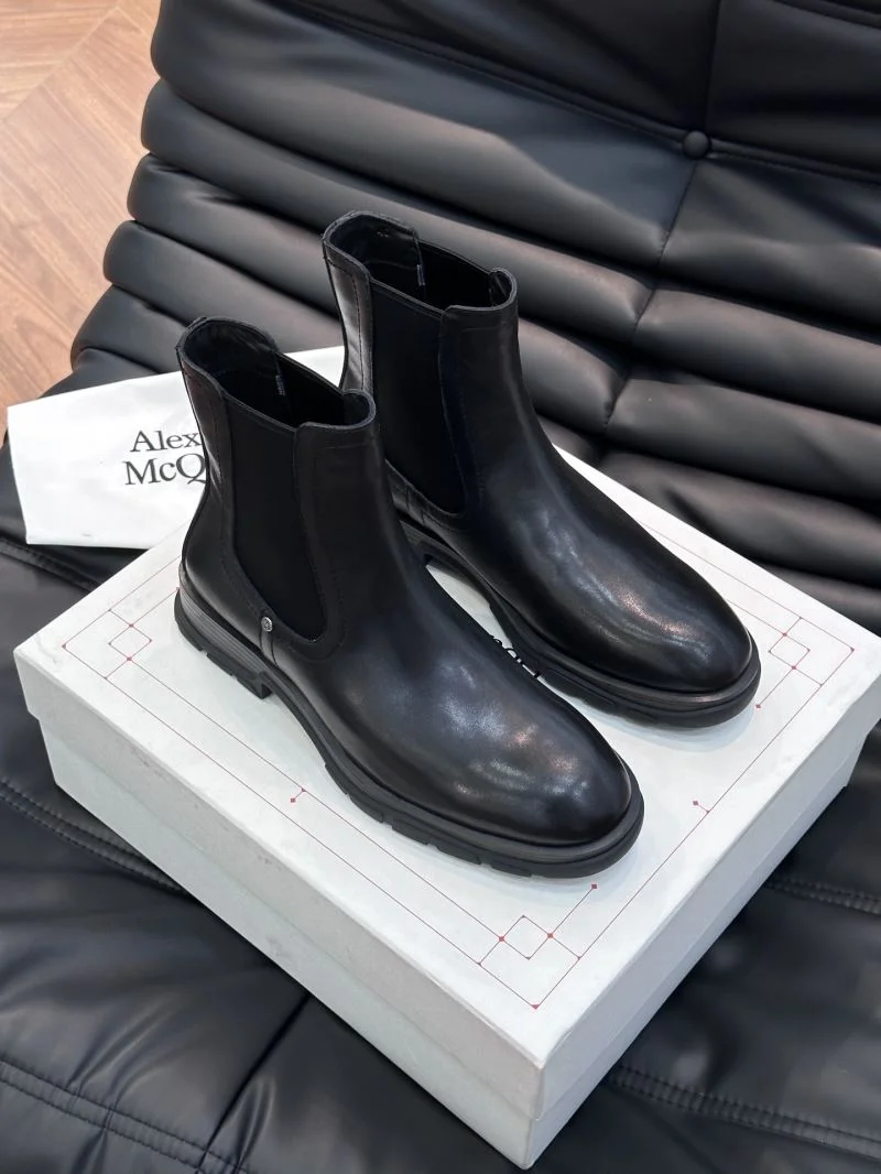 WellDesigned Alexander Mcqueen Boots 16326