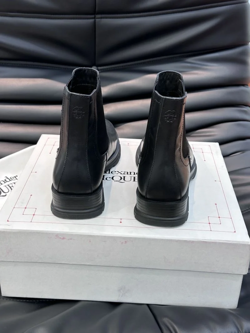 WellDesigned Alexander Mcqueen Boots 16326
