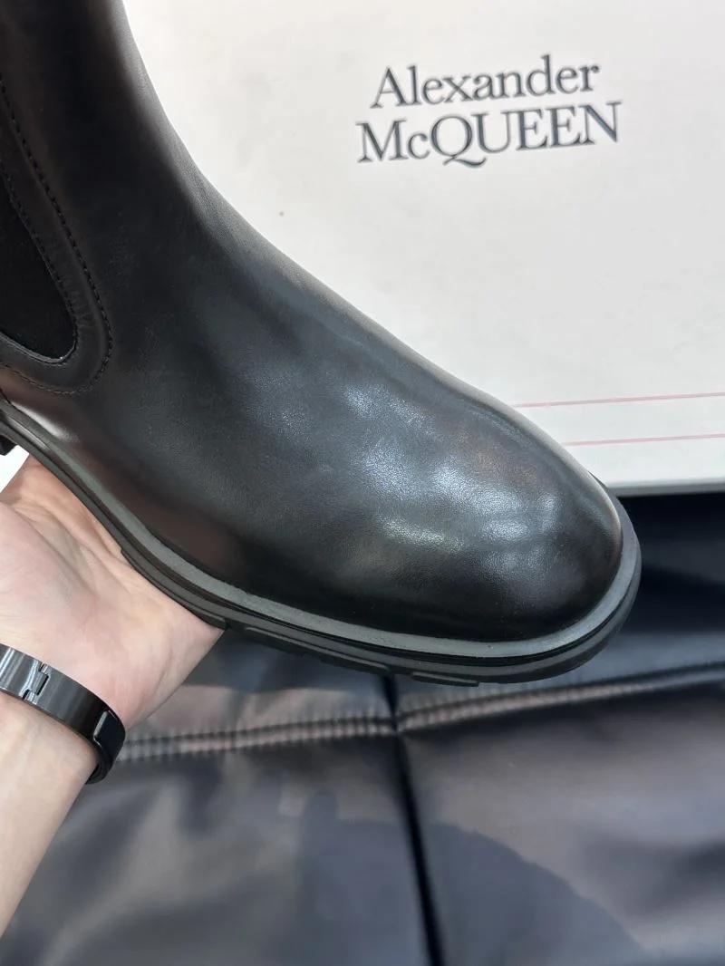 WellDesigned Alexander Mcqueen Boots 16326