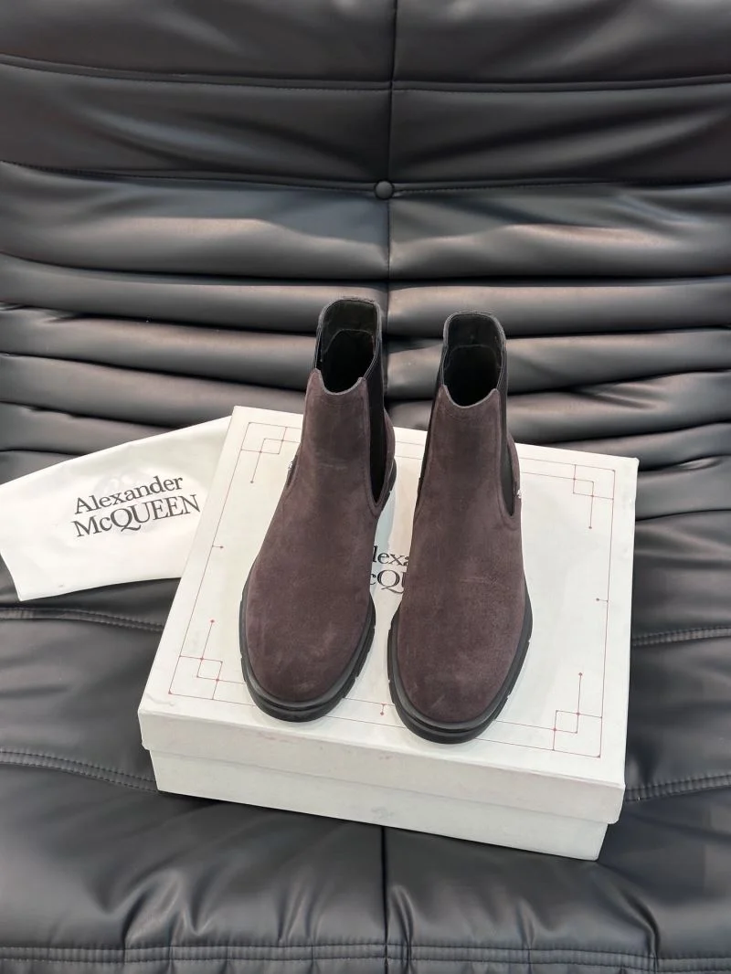 Alexander Mcqueen Boots Snug 16324