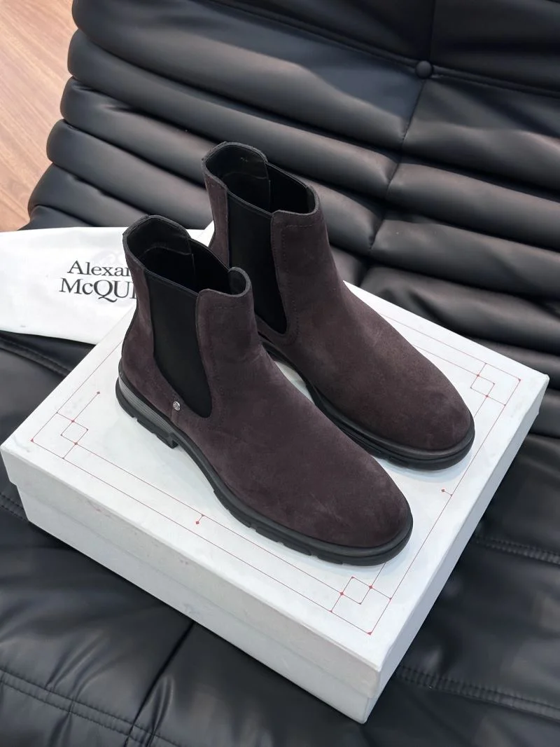 Alexander Mcqueen Boots Snug 16324
