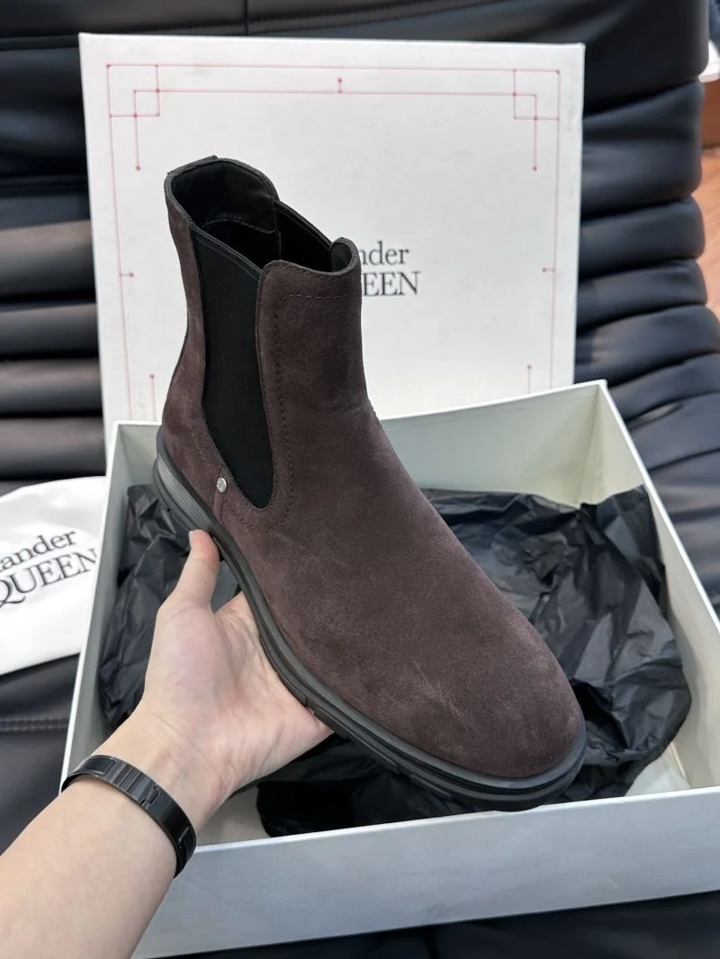 Alexander Mcqueen Boots Snug 16324