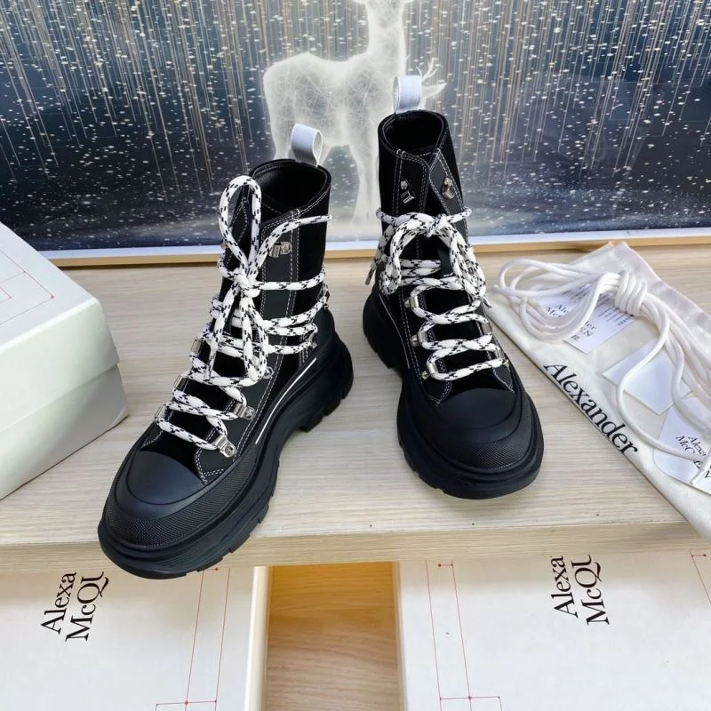 Alexander Mcqueen Boots Breathable 16501