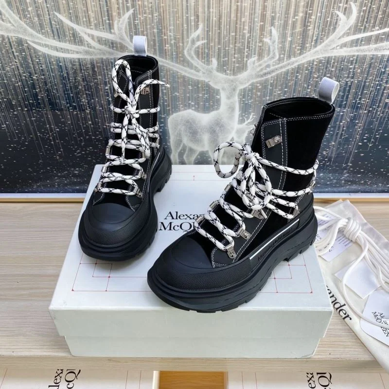 Alexander Mcqueen Boots Breathable 16501
