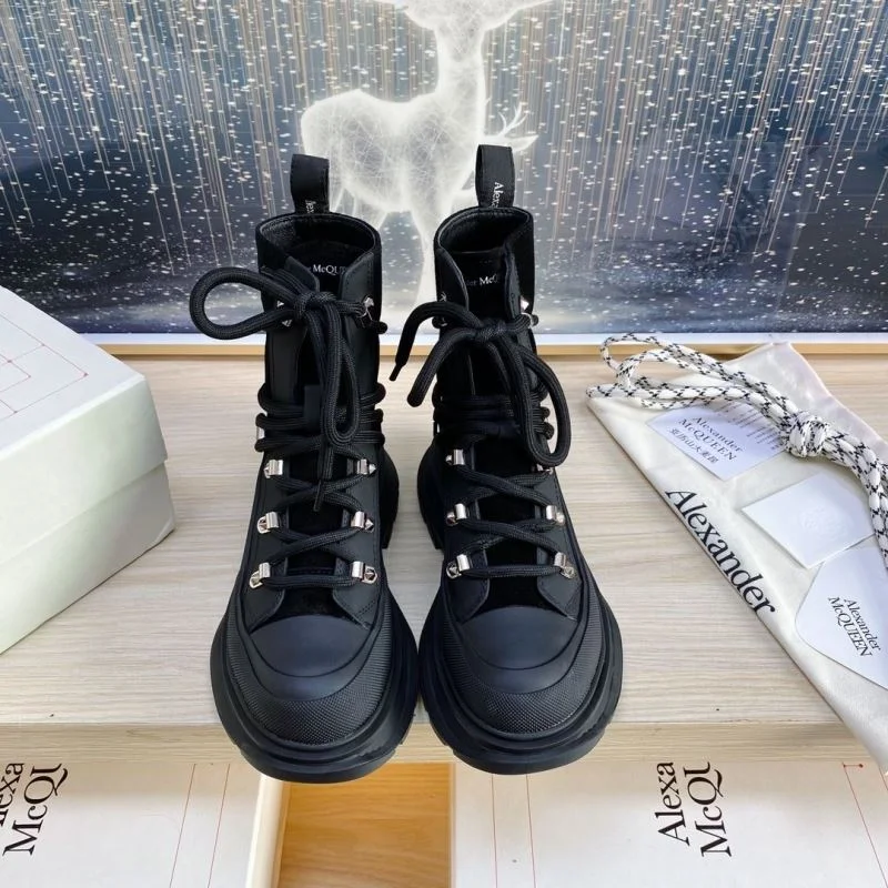 TimelessDesign Alexander Mcqueen Boots 16498