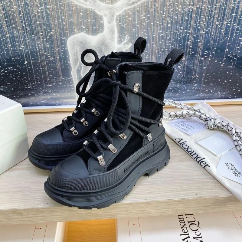 TimelessDesign Alexander Mcqueen Boots 16498