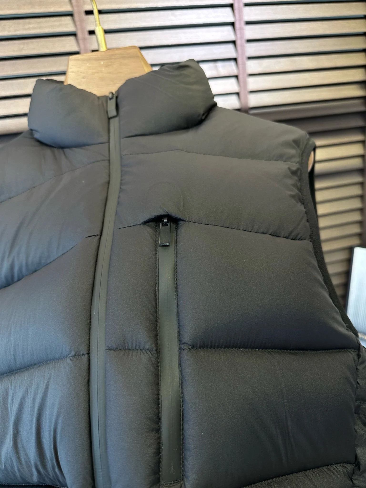 Alexander Mcqueen Down Jackets Stylish 165486