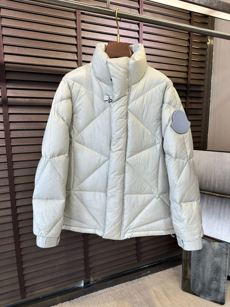 Alexander Mcqueen Down Jackets Lightweight 165037