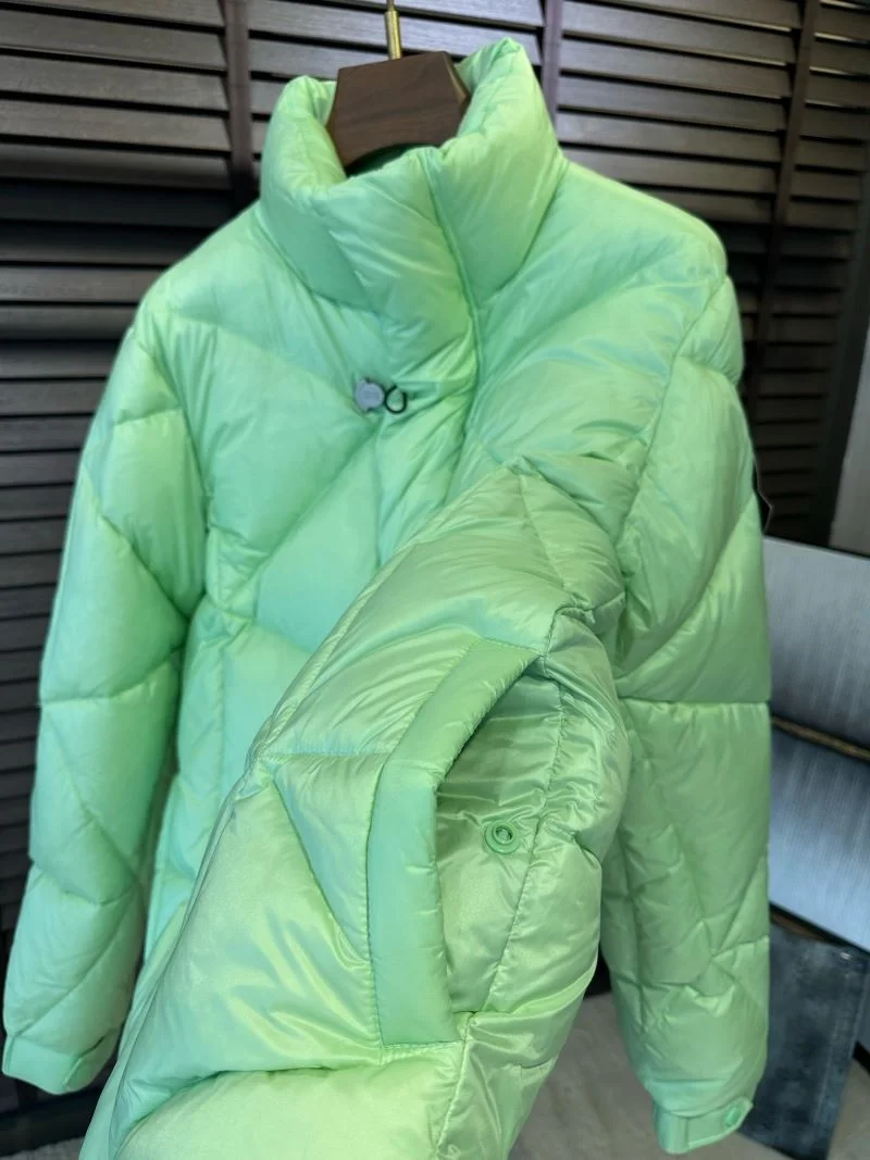 Alexander Mcqueen Down Jackets Stylish 164995