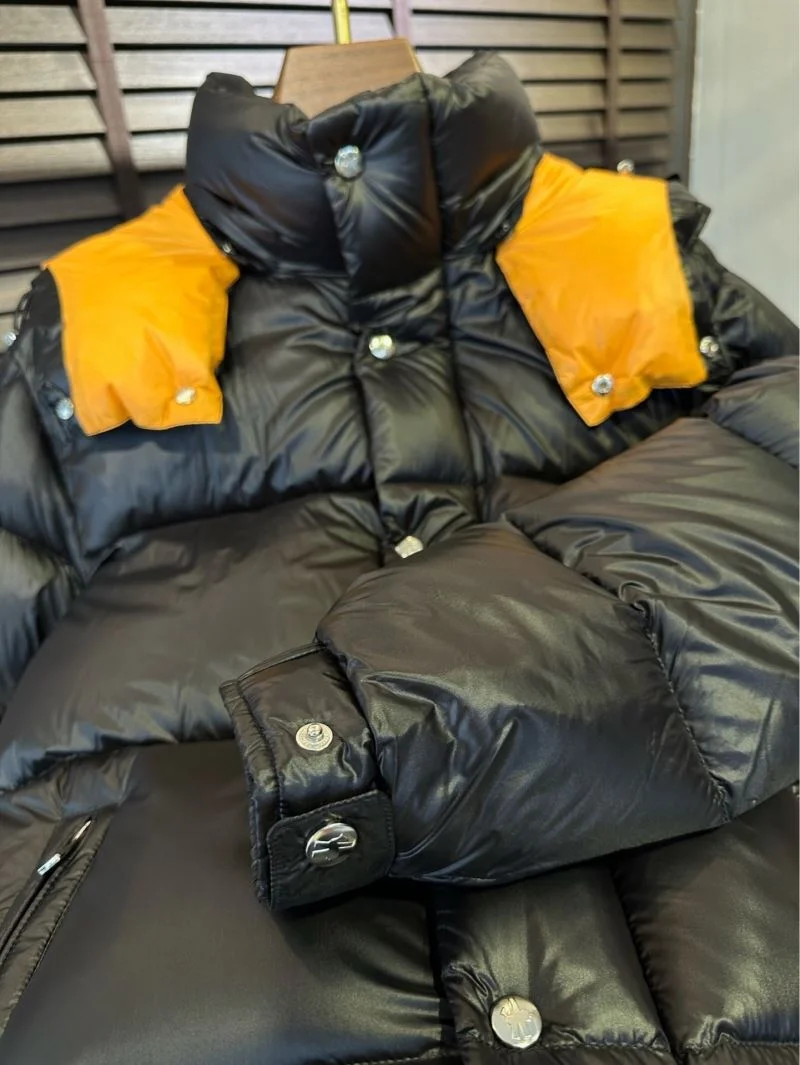 Alexander Mcqueen Down Jackets MoistureWicking 164987