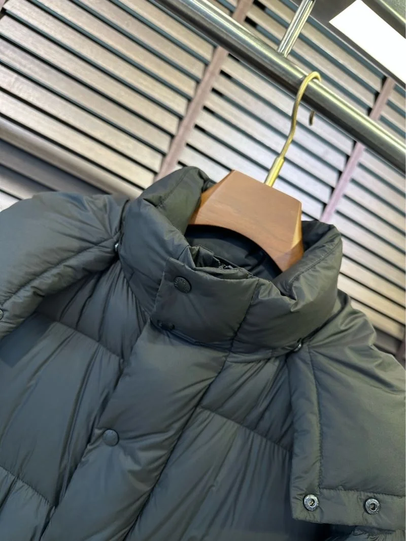Alexander Mcqueen Down Jackets SmoothTexture 164985
