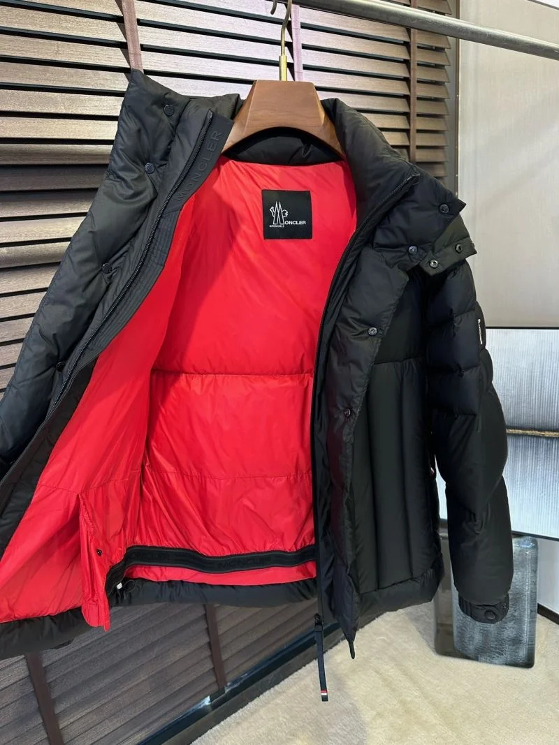 Alexander Mcqueen Down Jackets SmoothTexture 164985