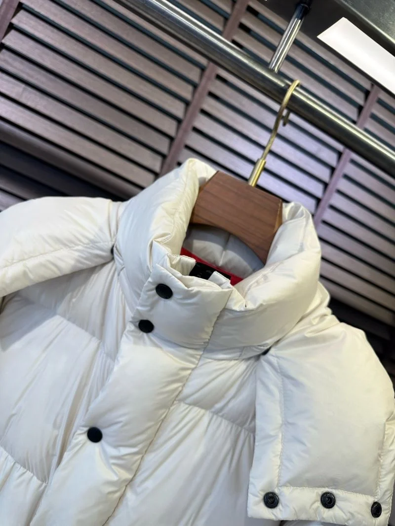 Alexander Mcqueen Down Jackets StreetReady 164991