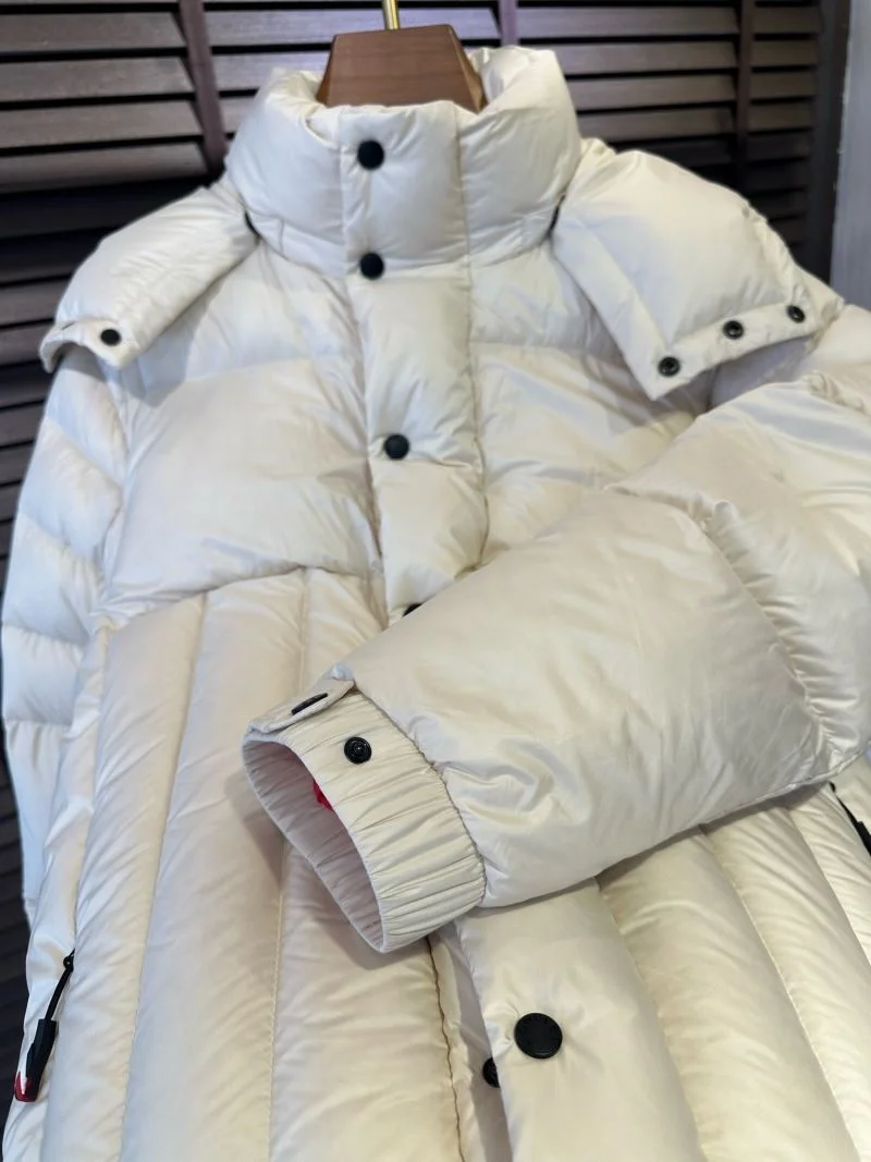 Alexander Mcqueen Down Jackets StreetReady 164991