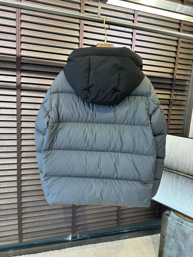 Sophisticated Alexander Mcqueen Down Jackets 164687