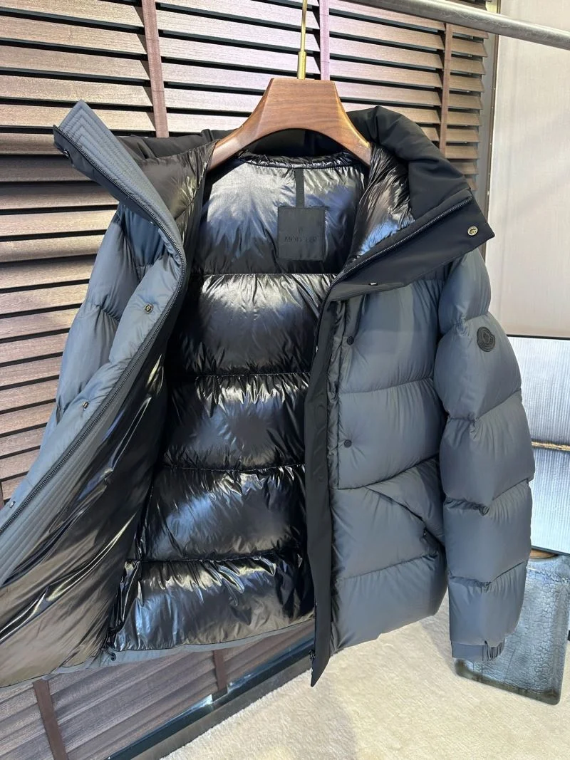 Sophisticated Alexander Mcqueen Down Jackets 164687