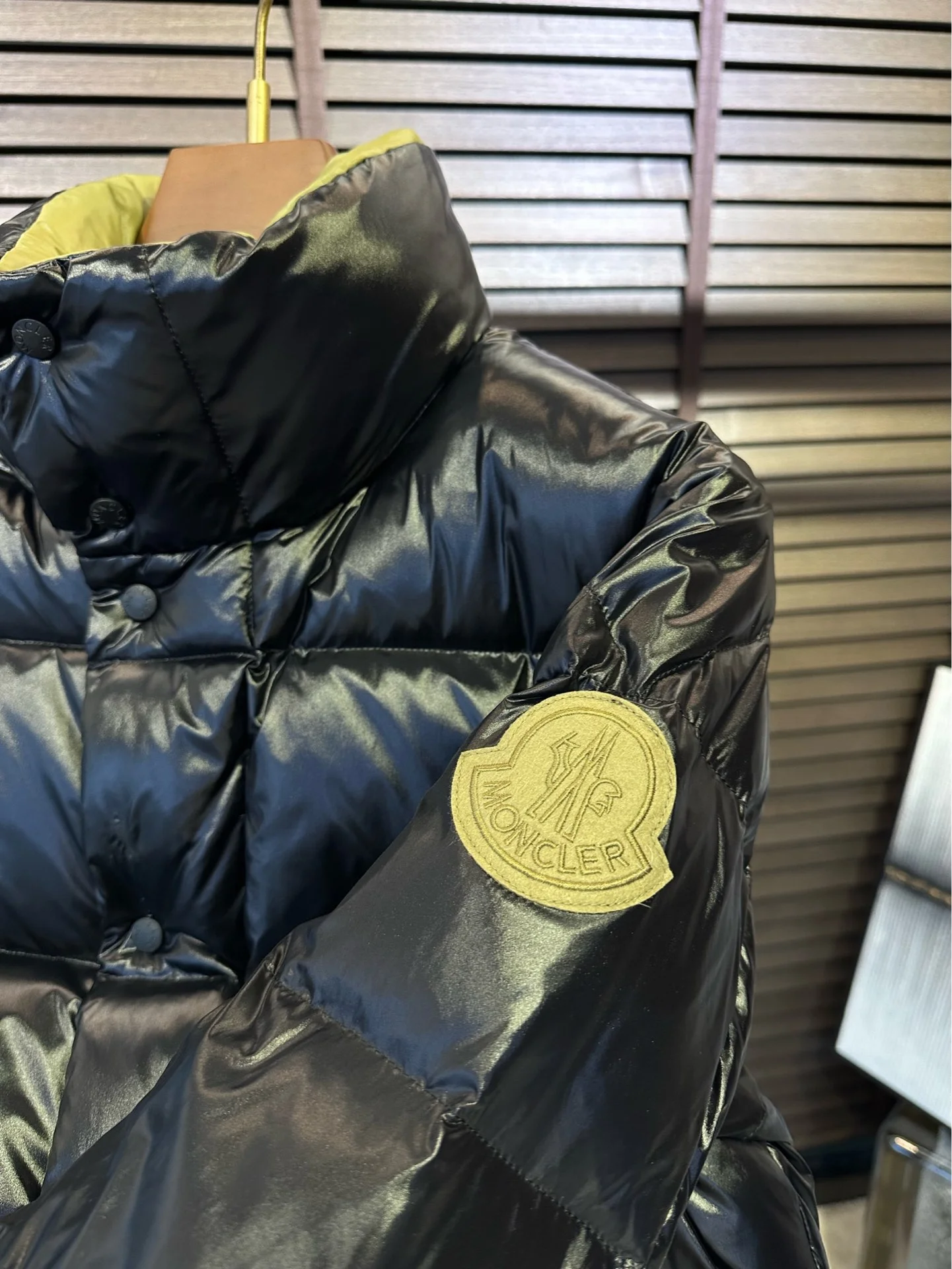 Tailored Alexander Mcqueen Down Jackets 165055
