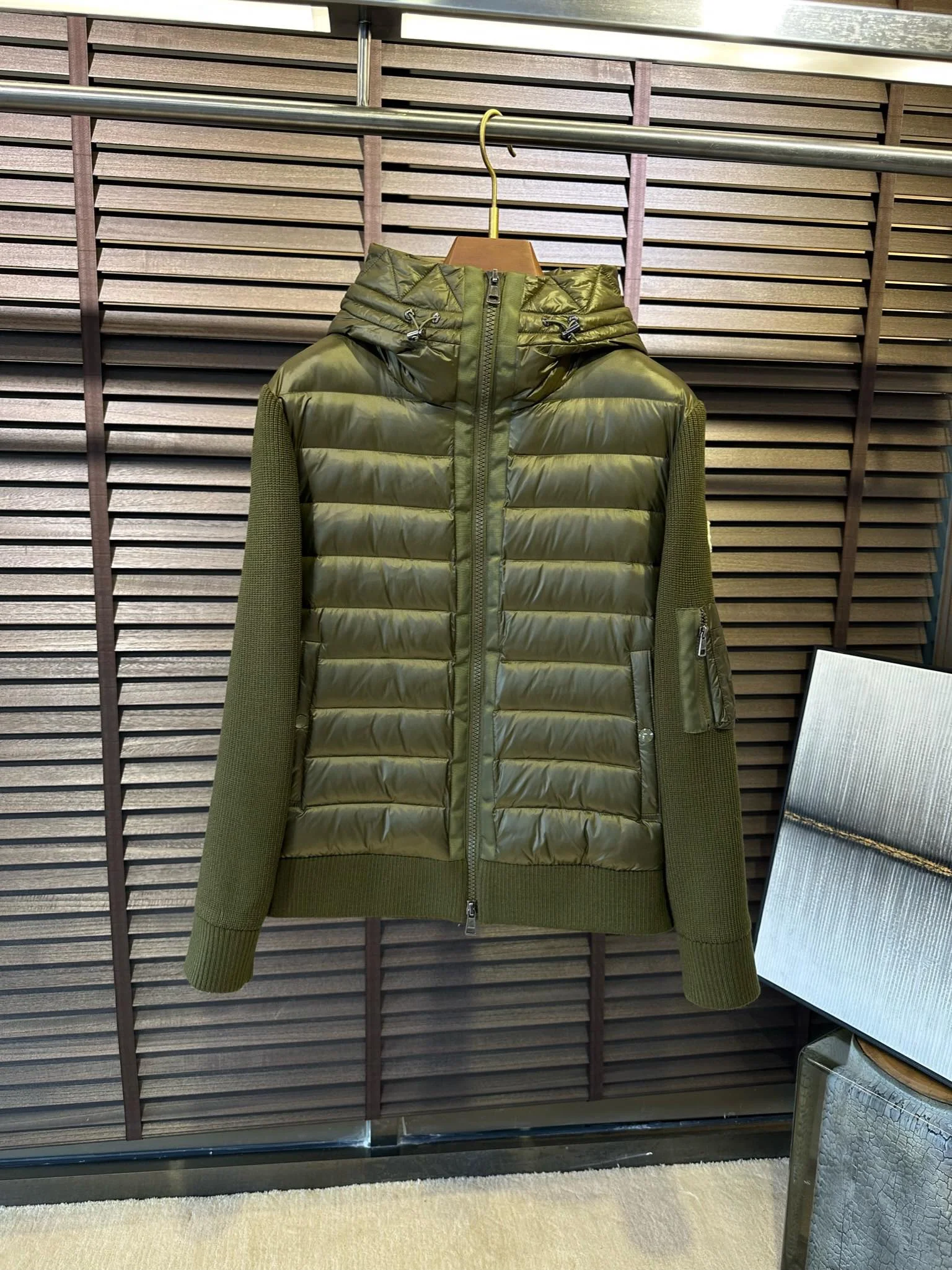TimelessDesign Alexander Mcqueen Down Jackets 165057