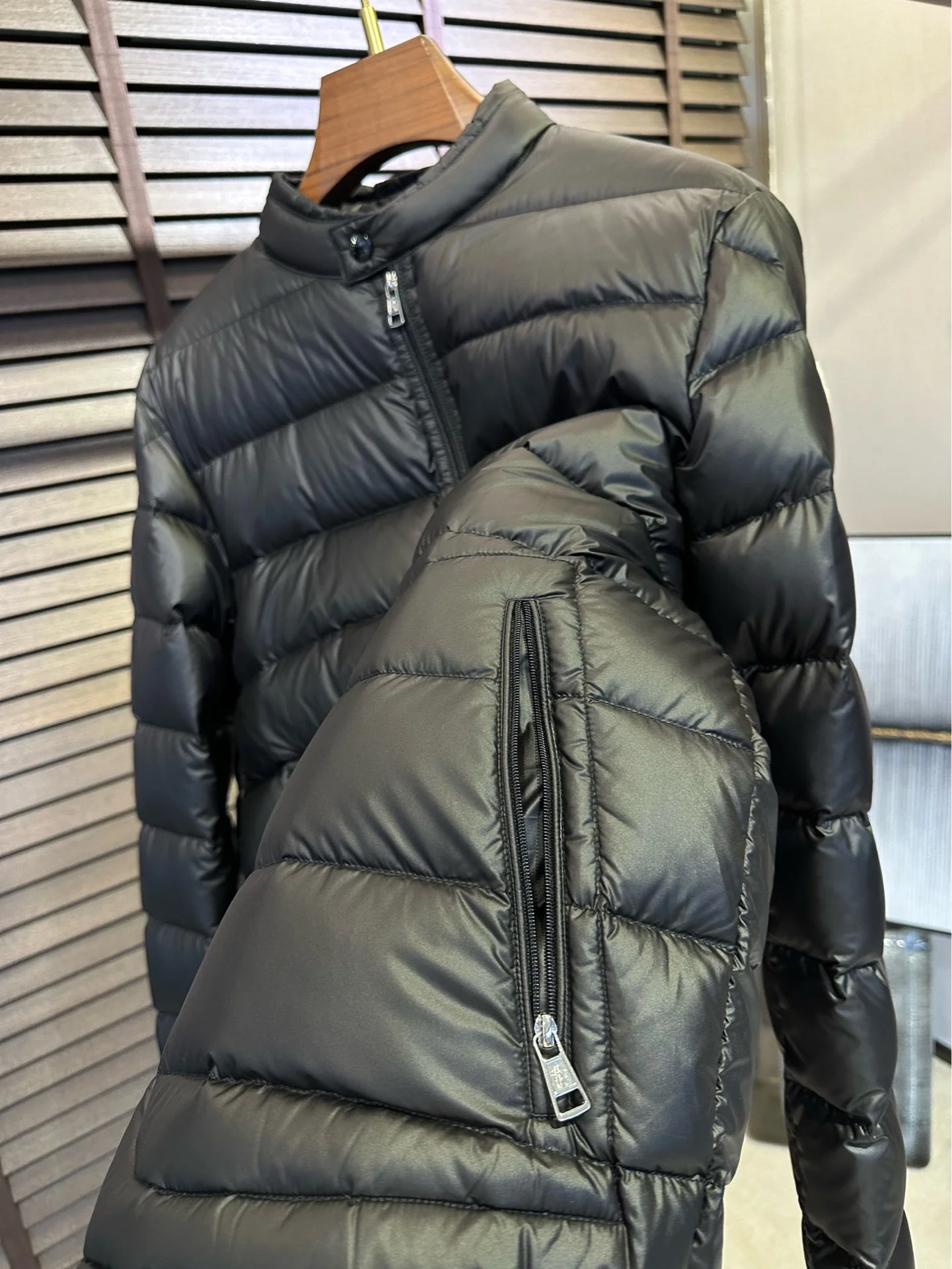 Alexander Mcqueen Down Jackets UrbanChic 165059