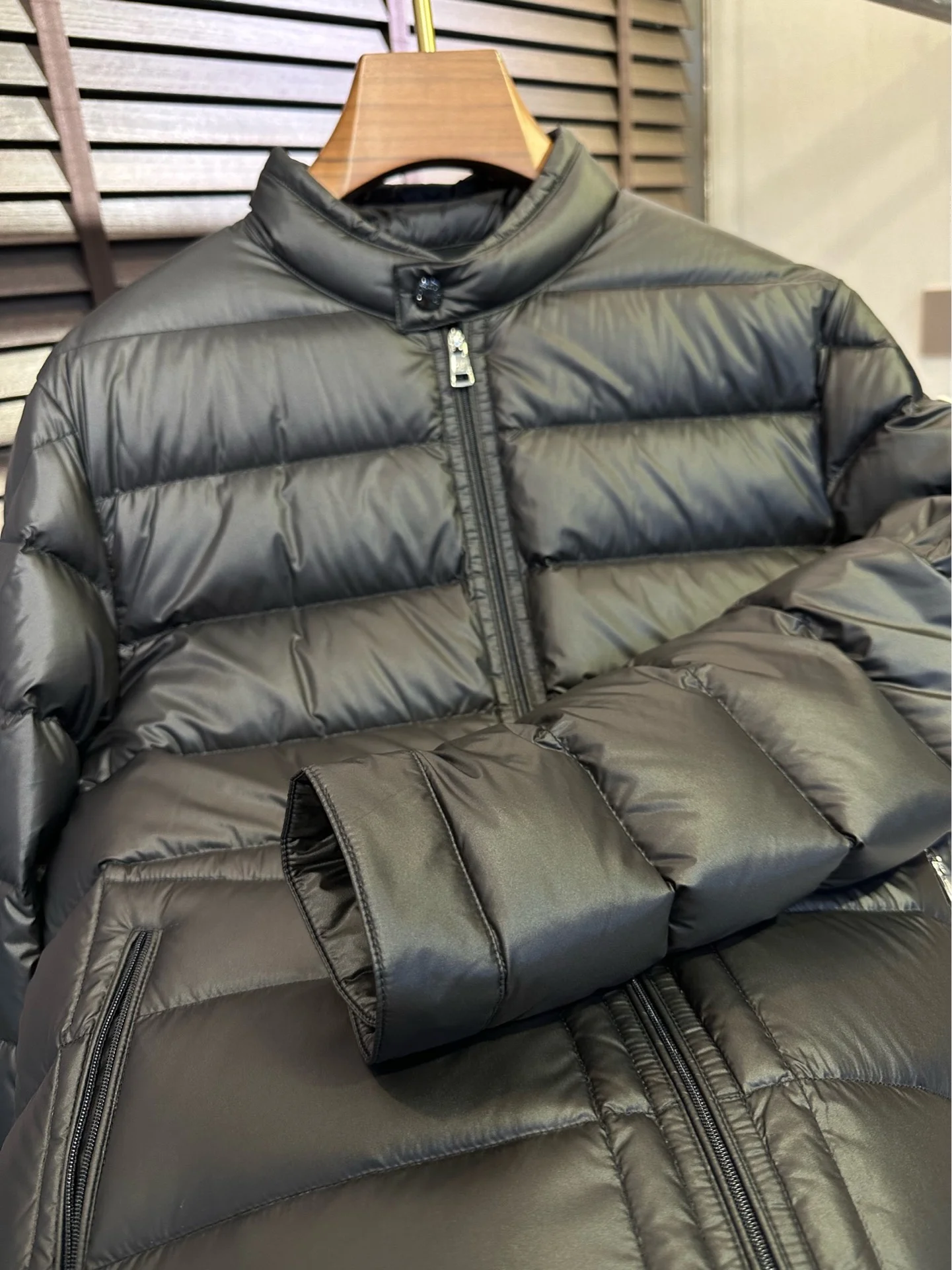Alexander Mcqueen Down Jackets UrbanChic 165059