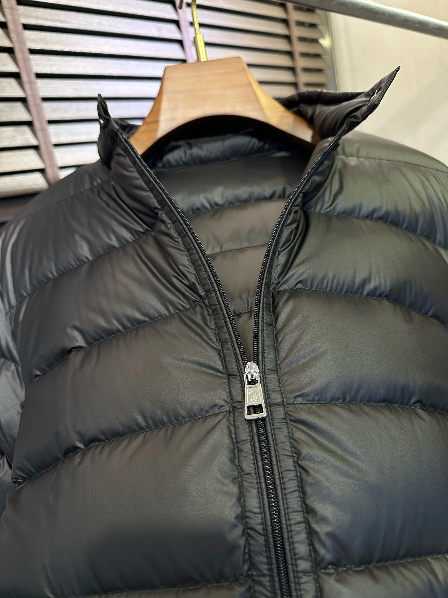 Alexander Mcqueen Down Jackets UrbanChic 165059