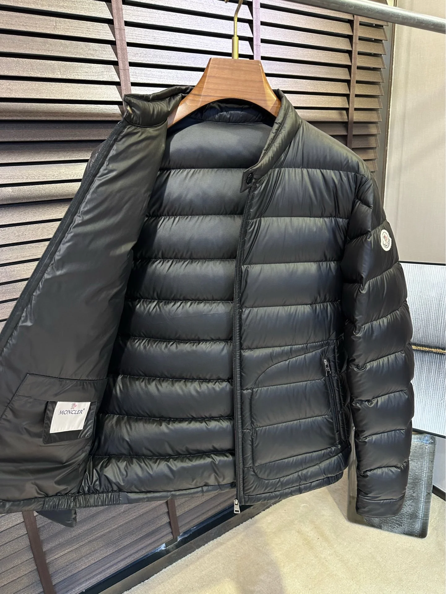 Alexander Mcqueen Down Jackets UrbanChic 165059