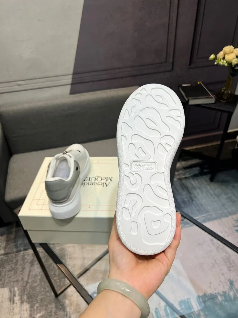 WaterResistant Alexander Mcqueen Low Shoes 16322