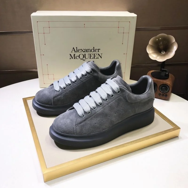 Alexander Mcqueen Low Shoes Stylish 16359