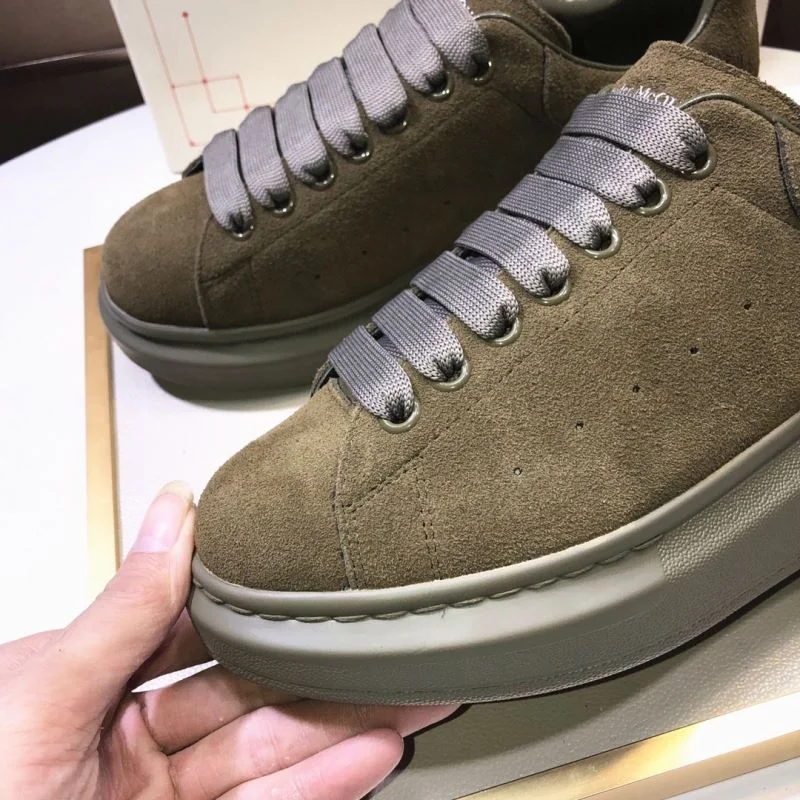 WellDesigned Alexander Mcqueen Low Shoes 16302