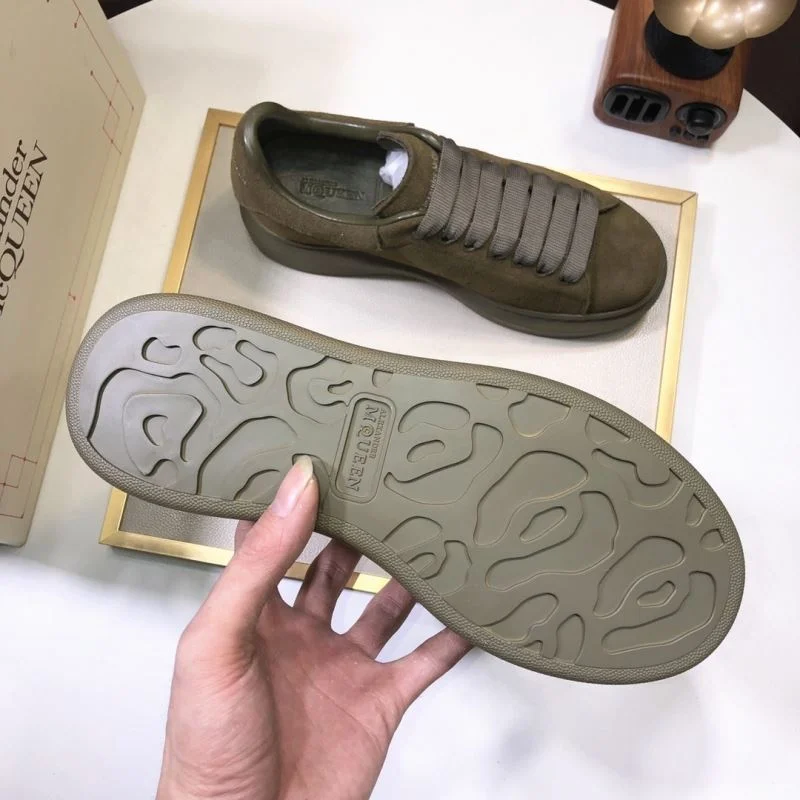 WellDesigned Alexander Mcqueen Low Shoes 16302