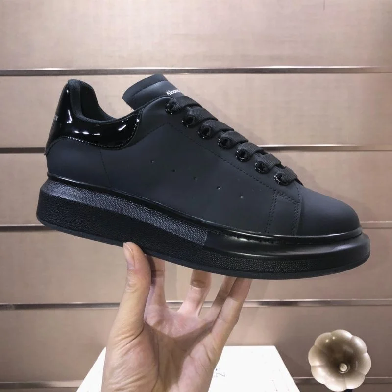 Alexander Mcqueen Low Shoes OnTrend 16291