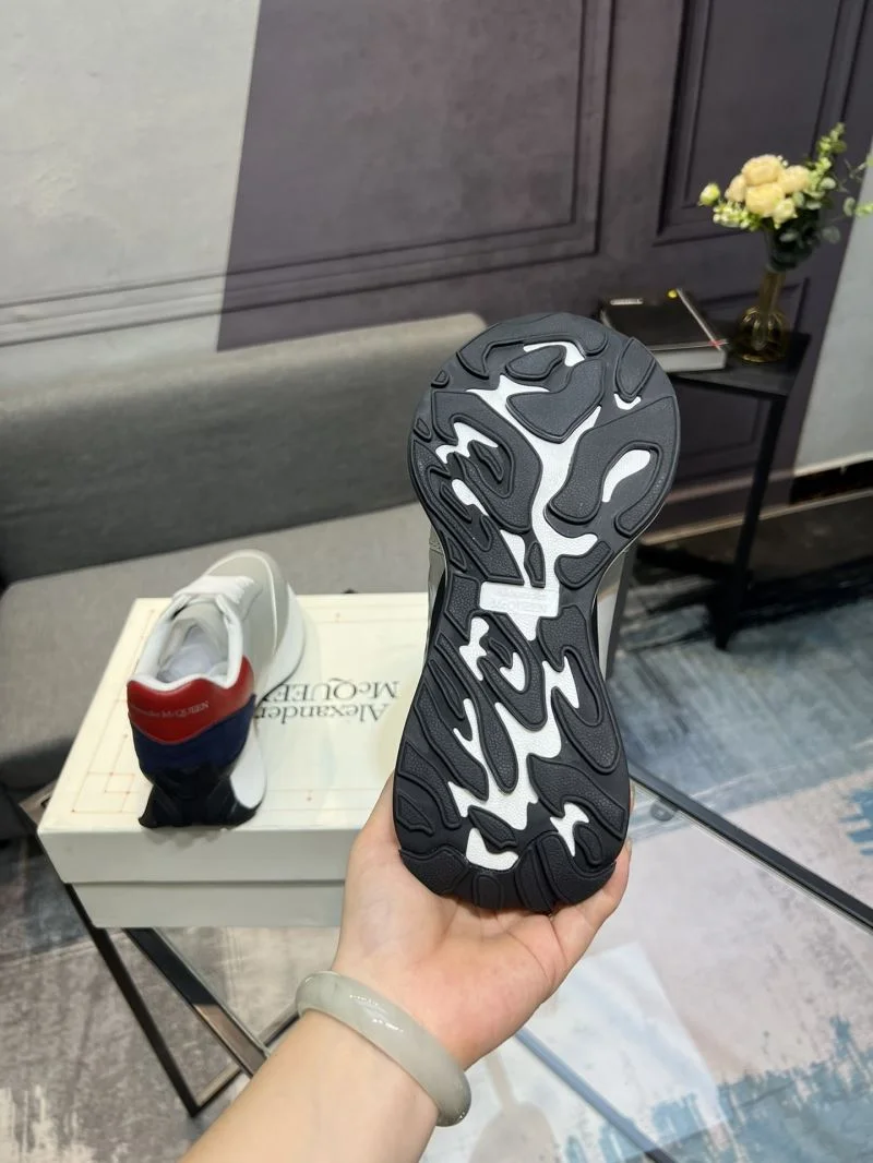Alexander Mcqueen Low Shoes Sporty 16273