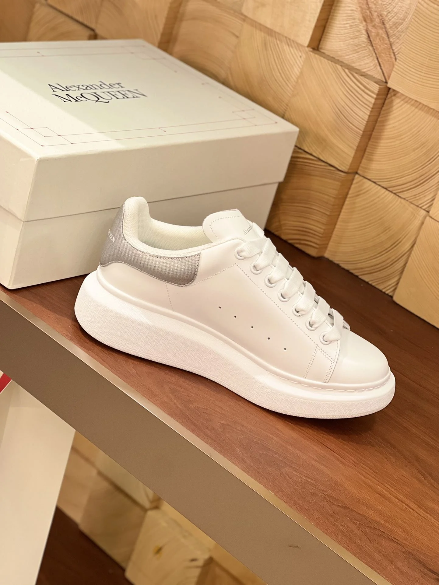 QuickDry Alexander Mcqueen Low Shoes 16400