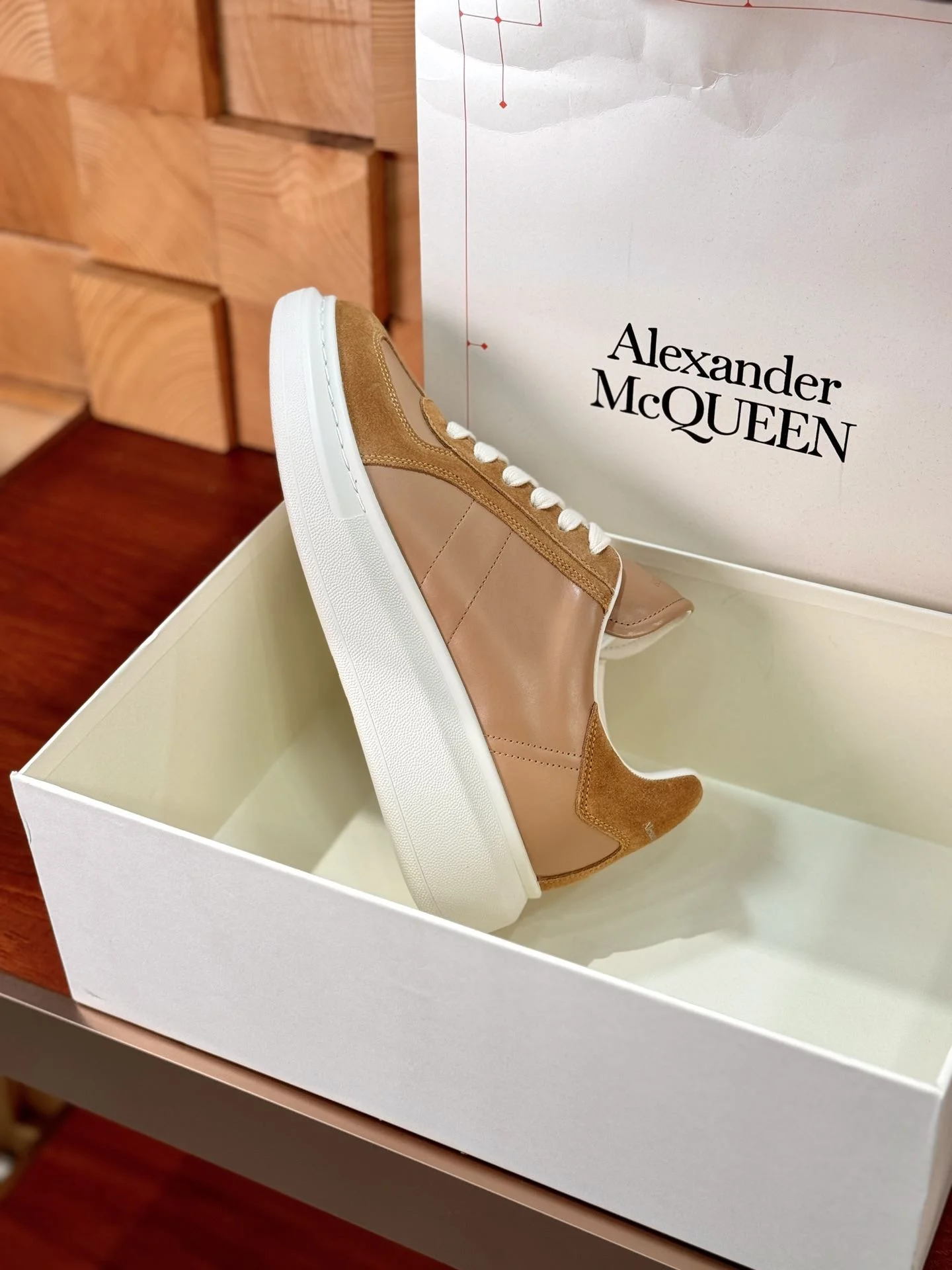 Alexander Mcqueen Low Shoes Cozy 16396