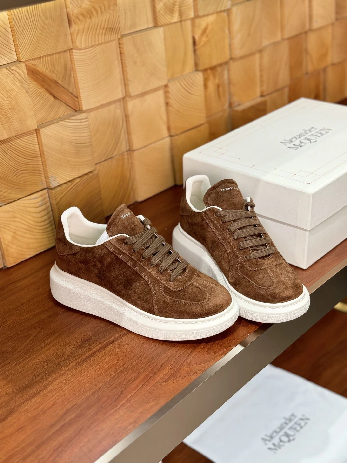 Tailored Alexander Mcqueen Low Shoes 16393