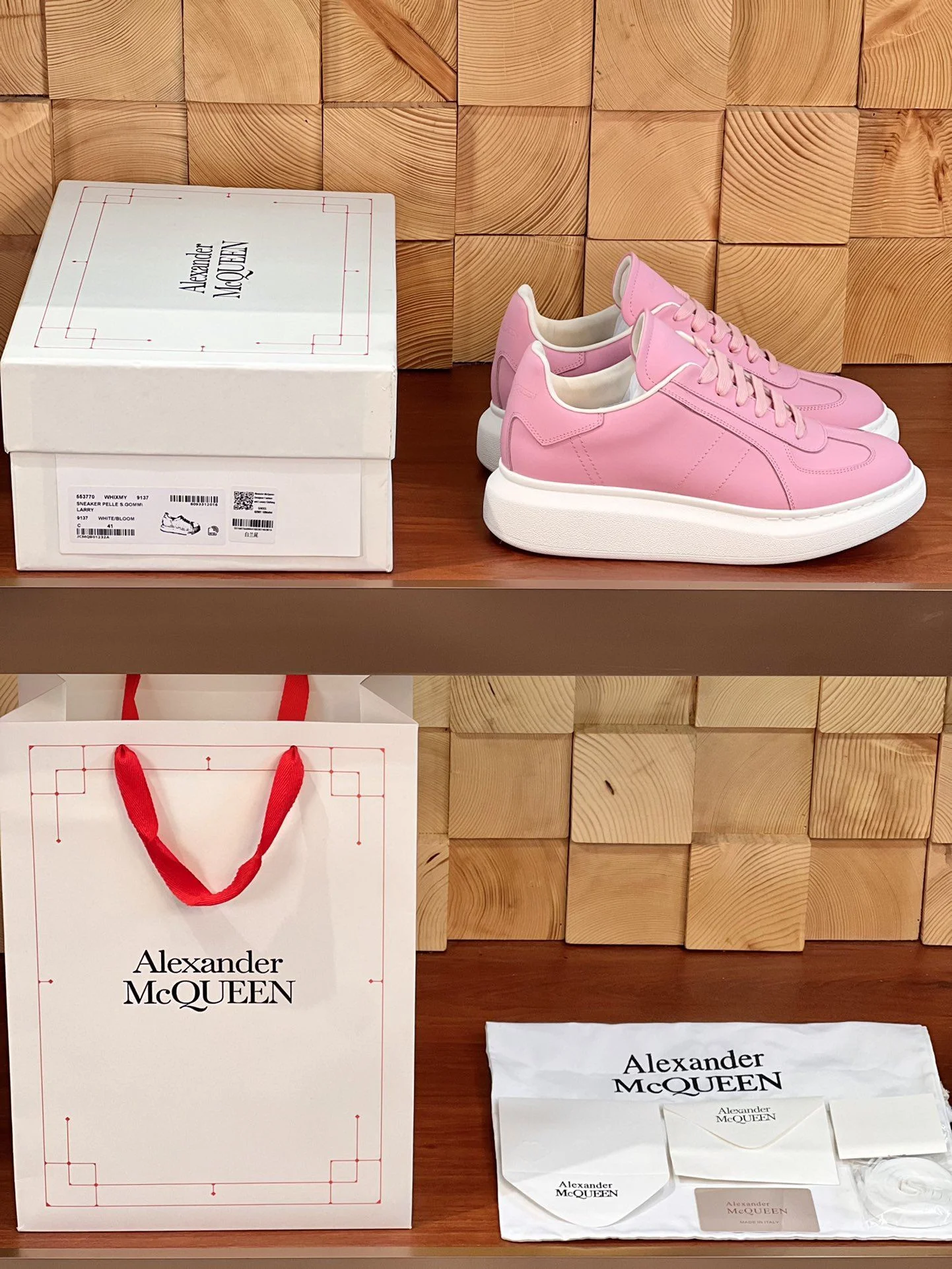 Alexander Mcqueen Low Shoes WellDesigned 16447