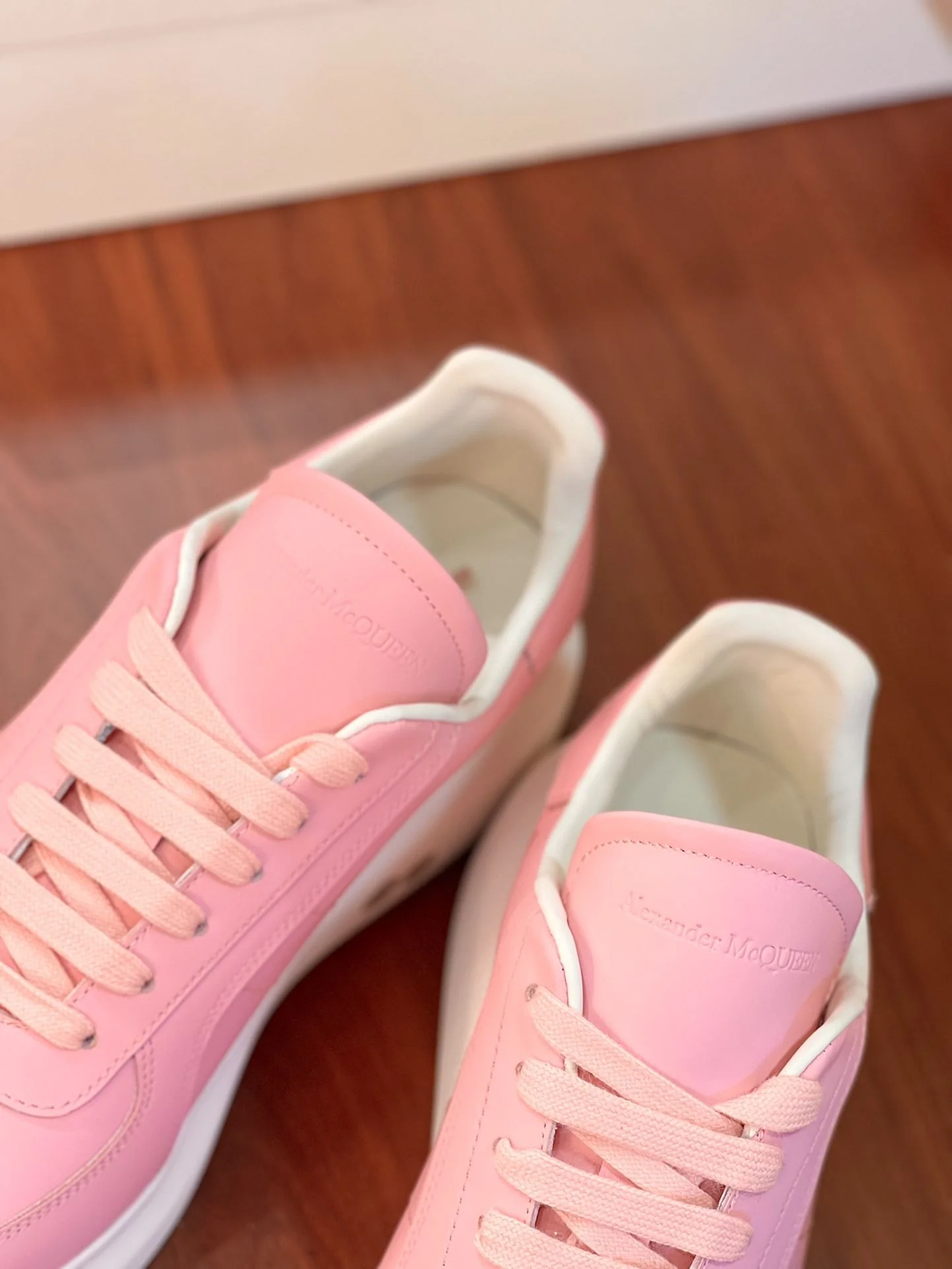 Alexander Mcqueen Low Shoes WellDesigned 16447