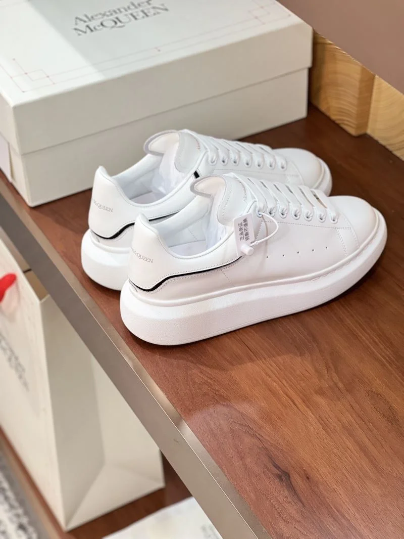 RelaxedFit Alexander Mcqueen Low Shoes 16466