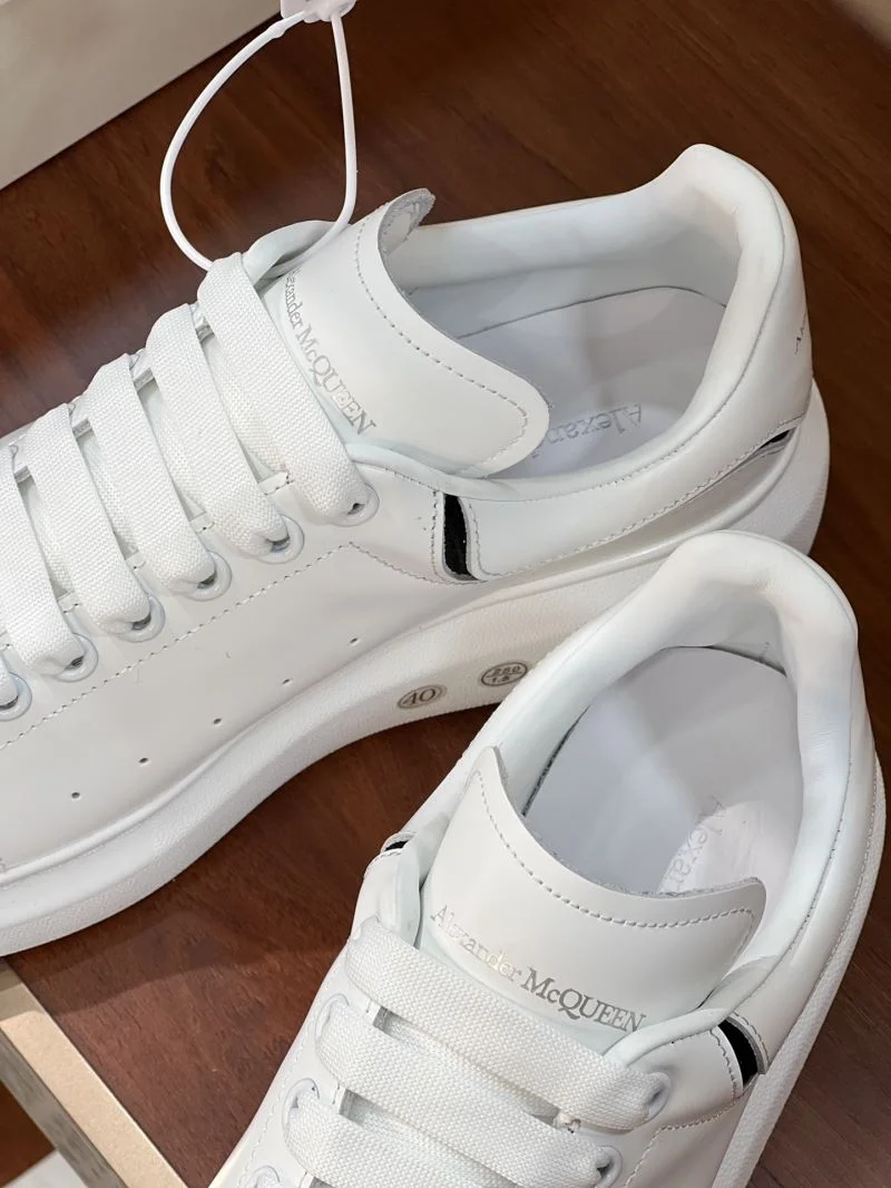 RelaxedFit Alexander Mcqueen Low Shoes 16466