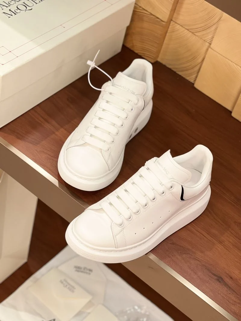 RelaxedFit Alexander Mcqueen Low Shoes 16466