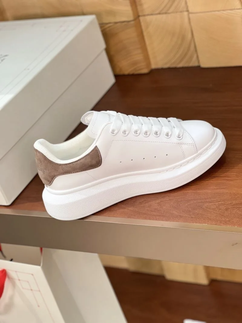 ModernLook Alexander Mcqueen Low Shoes 16496